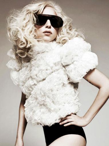 Lockig Lace Front Syntet Lång 18" Lady Gaga Peruk